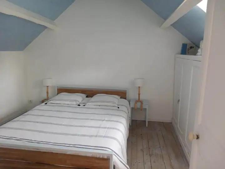 Chambre Bleue Avec Acces Plage Bourges Exterior foto